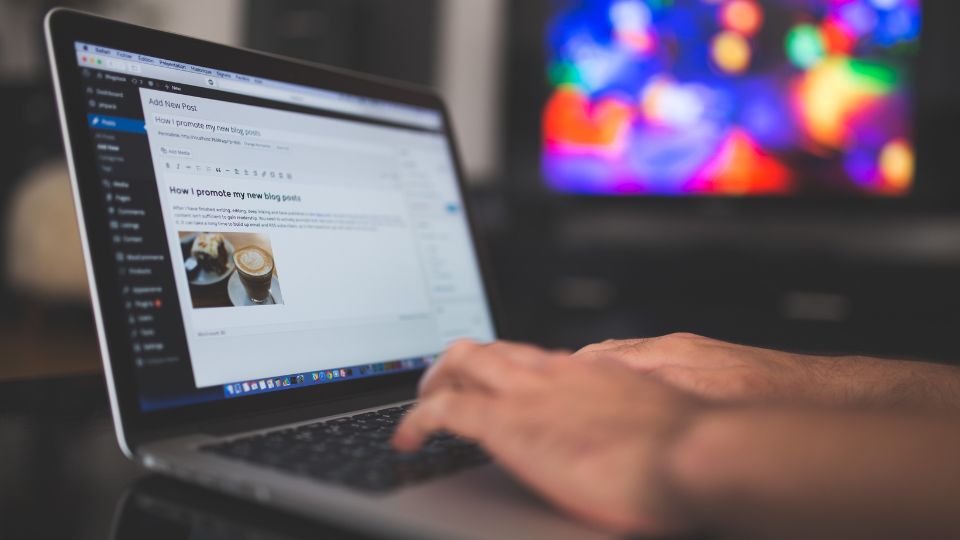 Wordpress-verkkosivut sopivat hyvin pienyrittäjälle.